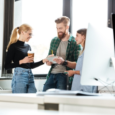 Шукаємо дівчат та хлопців для зйомки стоків офісної тематики | Lemon Agency