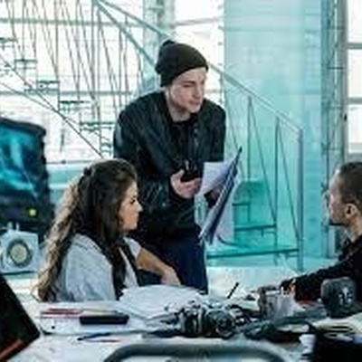 Шукаю художника-постановника | Lemon Agency