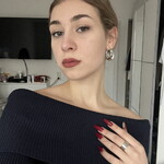 Модель Настя Корниенко на Lemon Agency