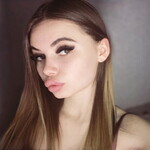 Модель Аліна Коршикова на Lemon Agency