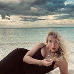 Liza Golysheva