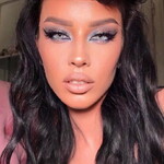 Модель Izabella Komarova на Lemon Agency