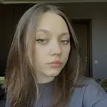 Модель Ангеліна Довгалюк на Lemon Agency
