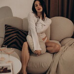 Танцівниця Карина Олейник на Lemon Agency