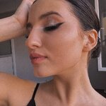 Танцівниця София Маслова на Lemon Agency