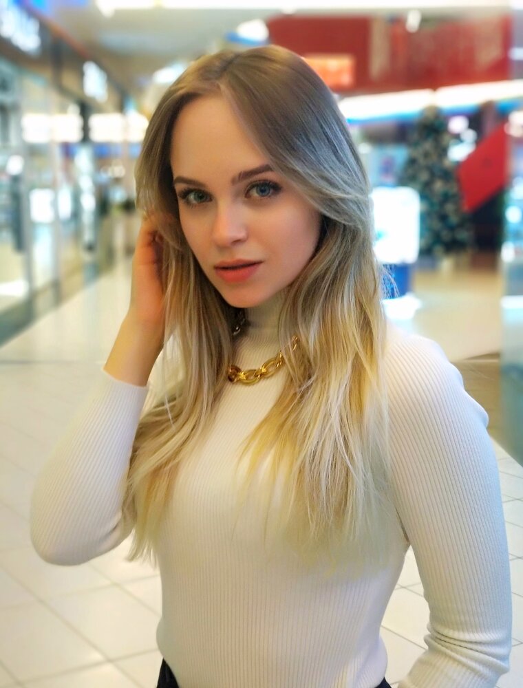 Анна Дудник