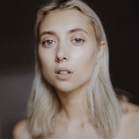 Алена Столярова