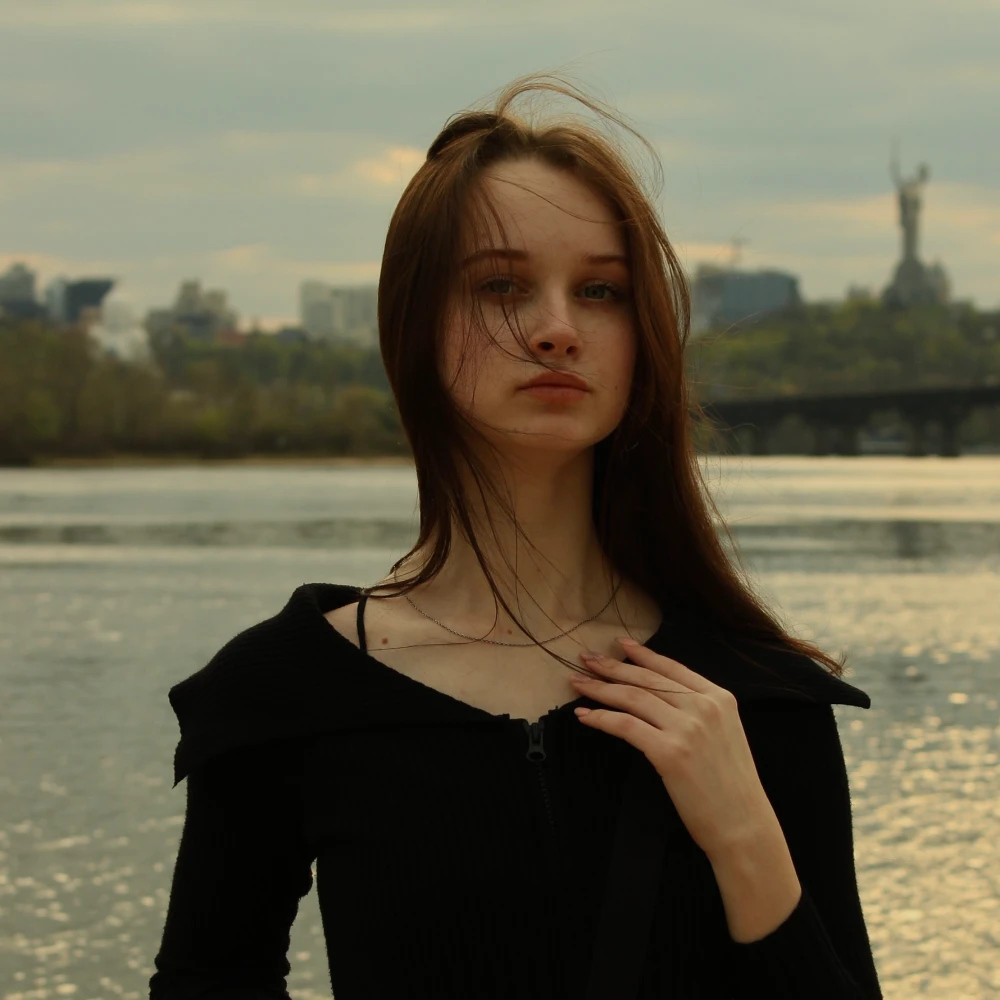 Анна Рогоман